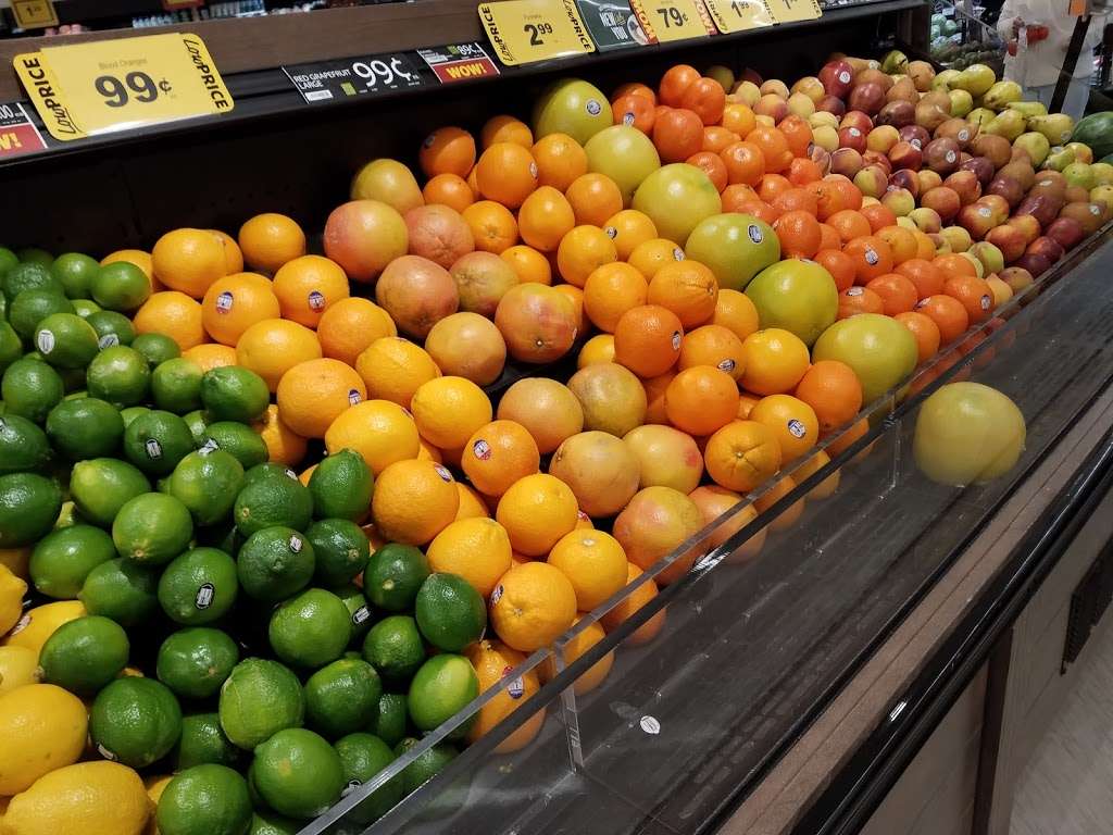 Food Lion | 15432 Rogers Clark Blvd, Bowling Green, VA 22427, USA | Phone: (804) 633-5543
