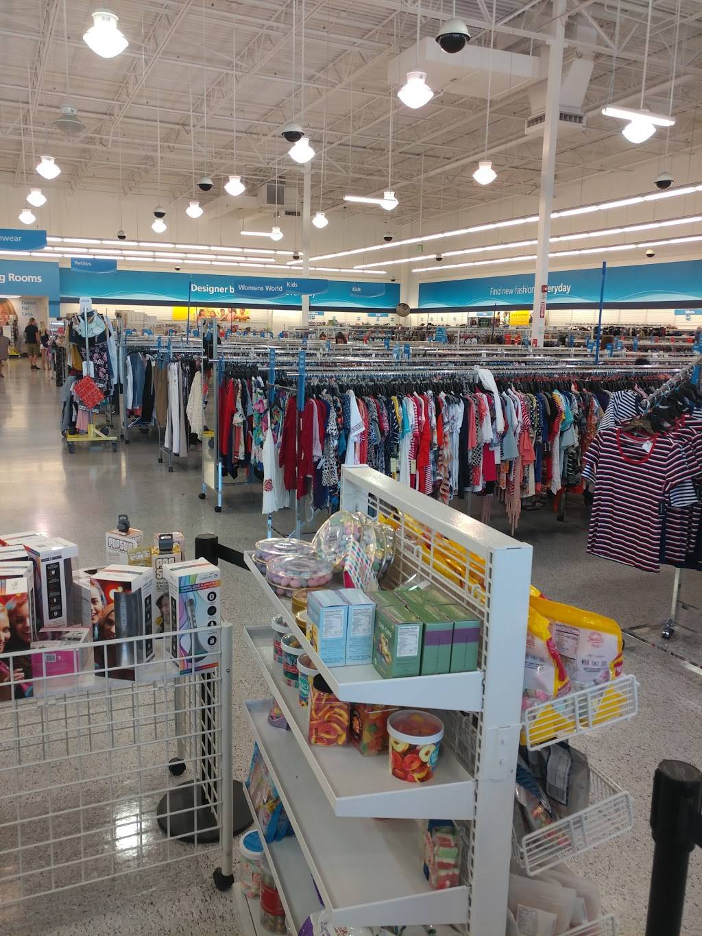 Ross Dress for Less | 2501 W Happy Valley Rd, Phoenix, AZ 85085, USA | Phone: (623) 869-6549