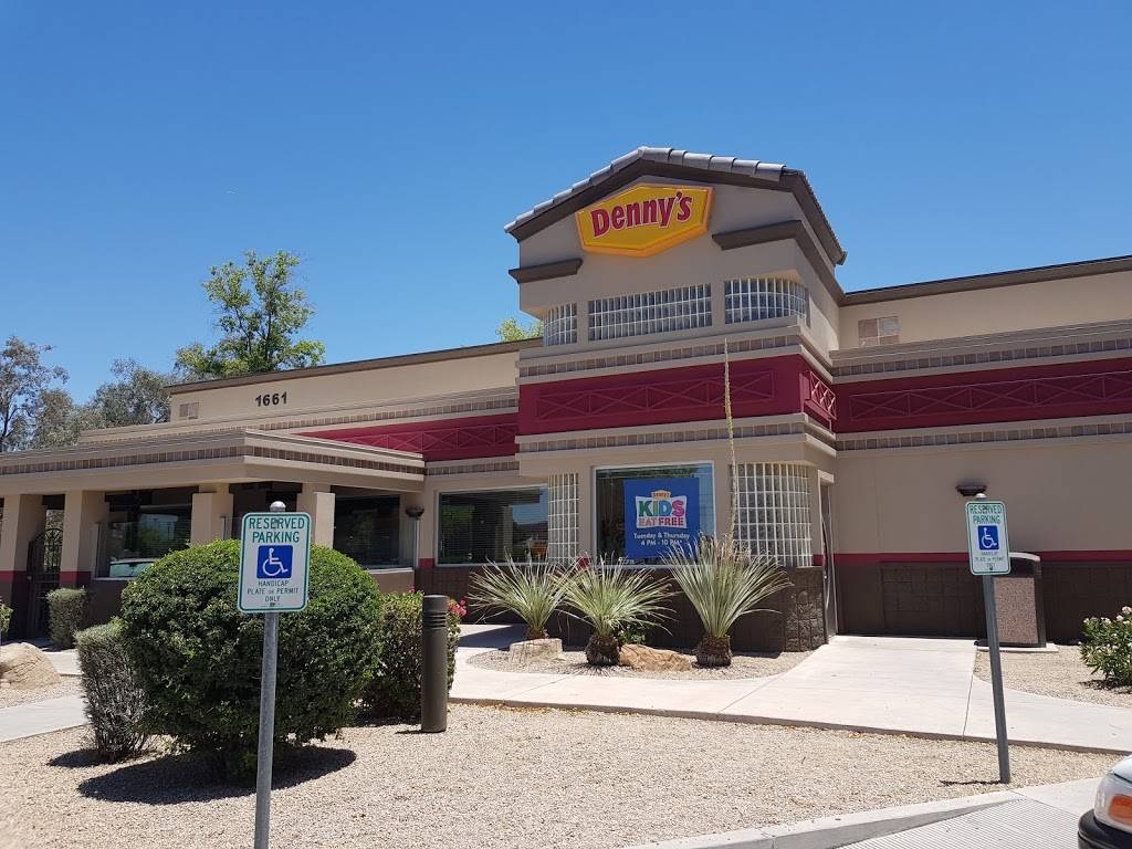 Dennys | 1661 E Warner Rd, Gilbert, AZ 85296, USA | Phone: (480) 497-2010