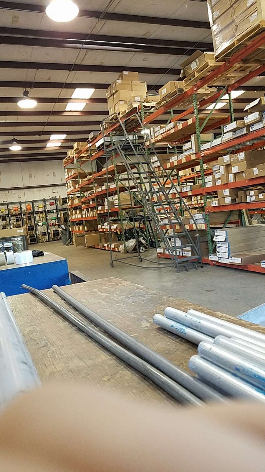 Elliott Electric Supply | 201 S Persimmon St, Tomball, TX 77375, USA | Phone: (281) 357-5300