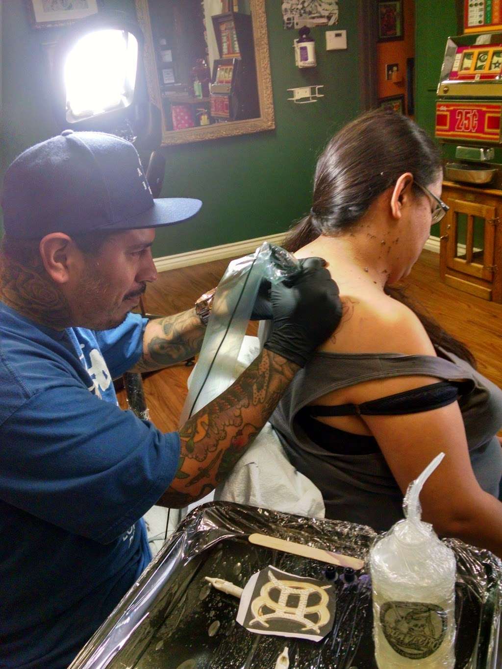 The Madd Tatterz Tattoo Parlor | 3688 Van Buren Boulevard, Riverside, CA 92503, USA | Phone: (951) 977-9292