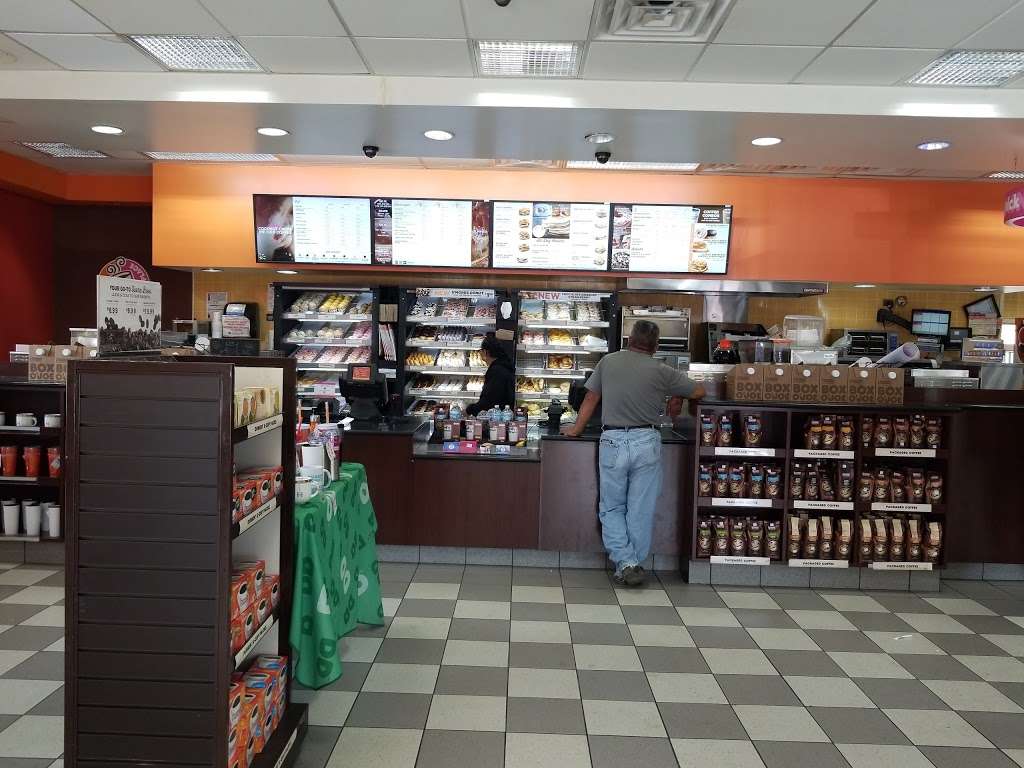 Dunkin Donuts | 2801 S Kedzie Ave, Chicago, IL 60623, USA | Phone: (773) 847-5930