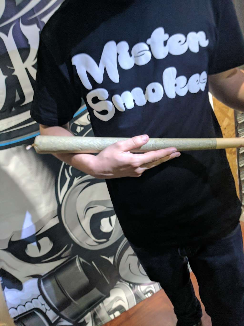 MISTER SMOKES | 10929 Alondra Blvd, Norwalk, CA 90650, USA | Phone: (562) 929-2683