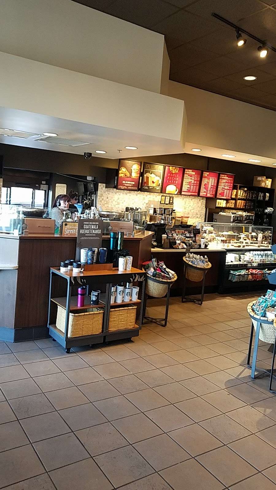 Starbucks | 159 Buckley Rd, Libertyville, IL 60048 | Phone: (847) 549-6836