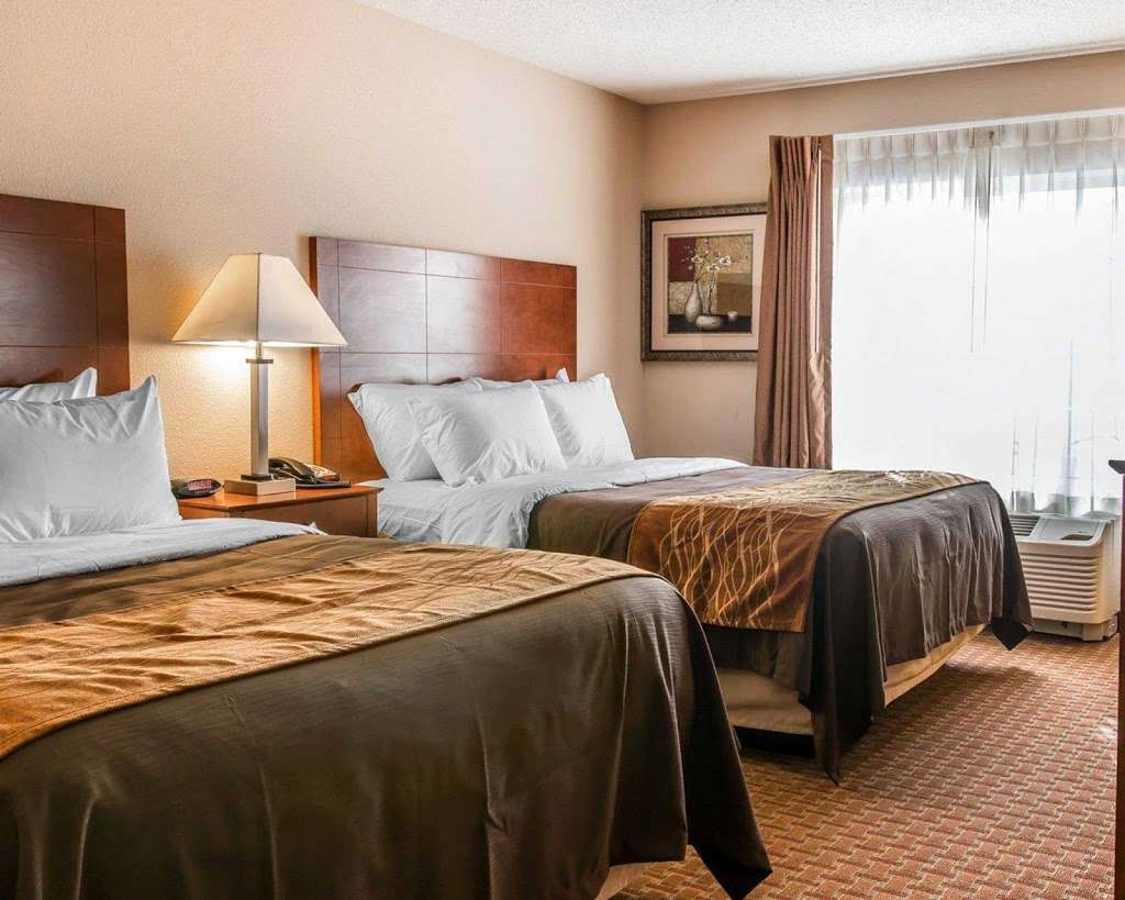 Comfort Inn | 18830 Harbor Country Dr, New Buffalo, MI 49117, USA | Phone: (269) 469-3345