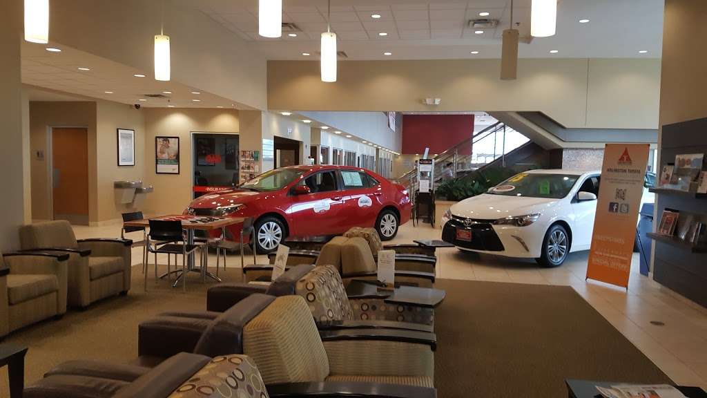 Arlington Toyota | 2095 N Rand Rd, Palatine, IL 60074 | Phone: (847) 485-1200