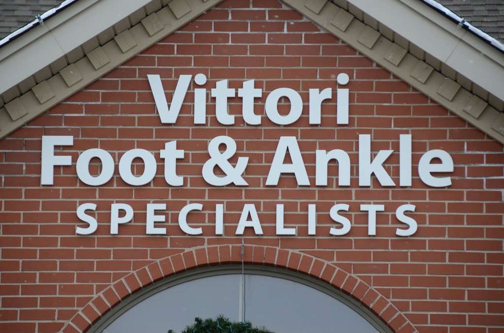 Vittori Foot & Ankle Specialist - Dr. Christopher Vittori, DPM | 15772 S Bell Rd, Homer Glen, IL 60491, USA | Phone: (708) 301-4443