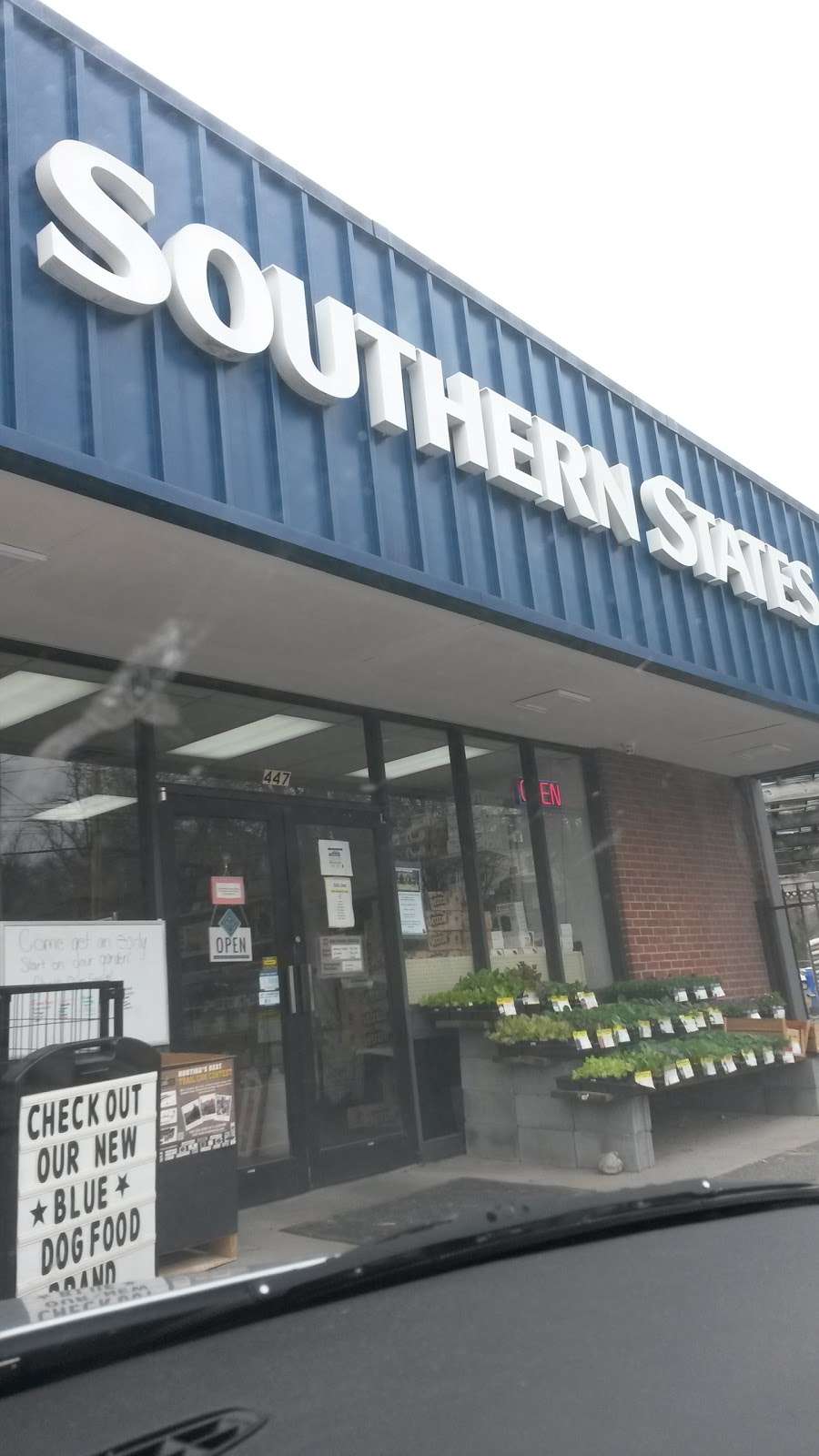 Southern States - Winchester Cooperative - Winchester Branch | 447 Amherst St, Winchester, VA 22601, USA | Phone: (540) 662-0375
