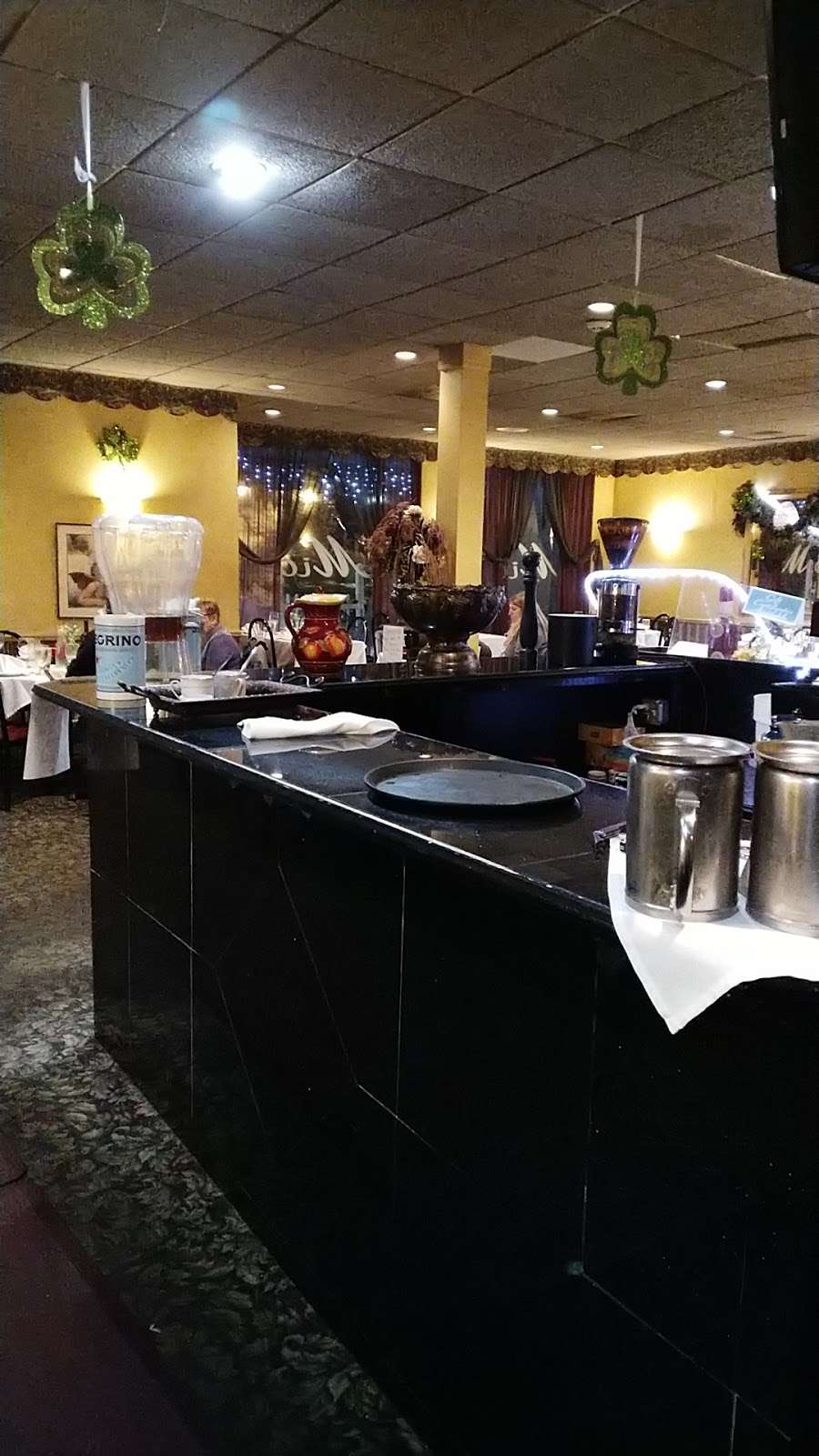 Mia Restaurant | 249 E Main St, Oceanport, NJ 07757, USA | Phone: (732) 483-6058