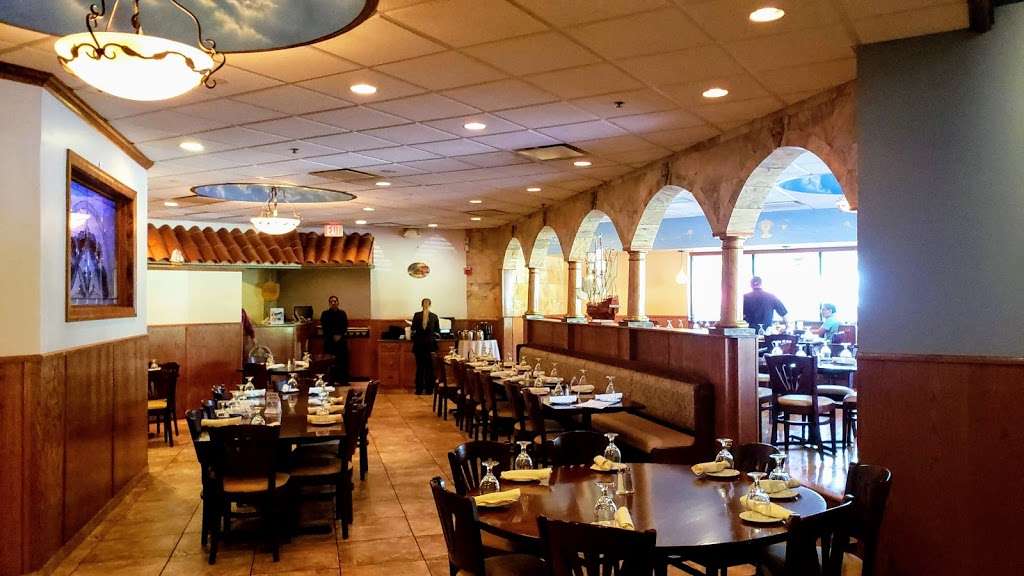 Pescatores Restaurant | 1810 Wilmington Pike, Glen Mills, PA 19342, USA | Phone: (610) 358-5454