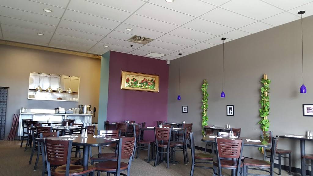 Amian American & Asian Bistro | 14755 Victor Hugo Blvd #104, Hugo, MN 55038, USA | Phone: (651) 407-1888