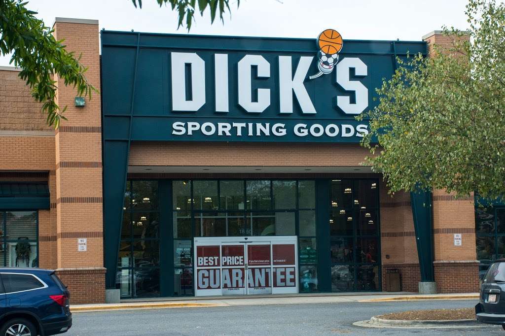 DICKS Sporting Goods | 1860 Catawba Valley Blvd SE, Hickory, NC 28602, USA | Phone: (828) 431-3025