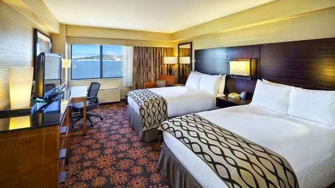 DoubleTree by Hilton Hotel San Francisco Airport | 835 Airport Blvd, Burlingame, CA 94010, USA | Phone: (650) 344-5500