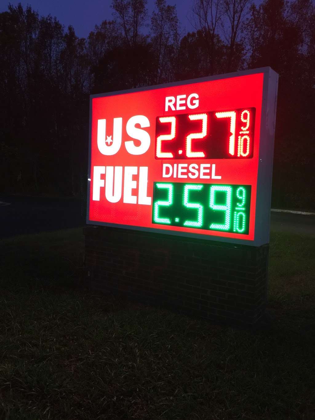 Us Fuel | 3030 St Charles Pkwy, Waldorf, MD 20602 | Phone: (240) 270-7802