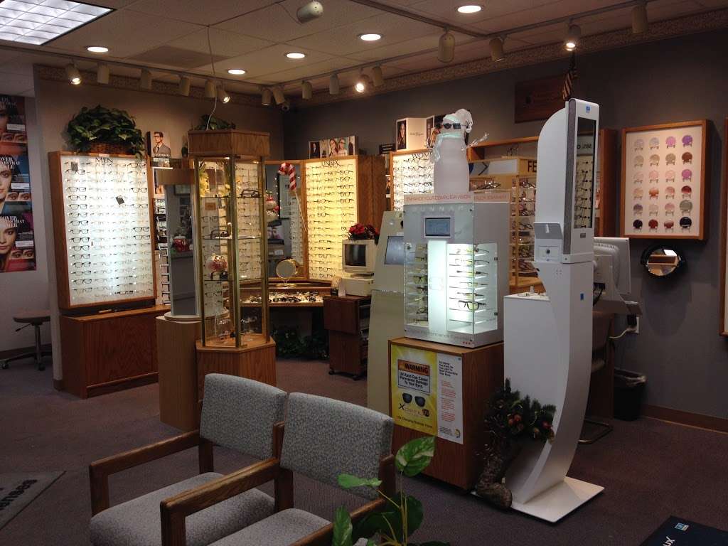 Family Eyecare Center Doctor of Optometry | 7750 El Camino Real ste p, Carlsbad, CA 92009, USA | Phone: (760) 942-3937