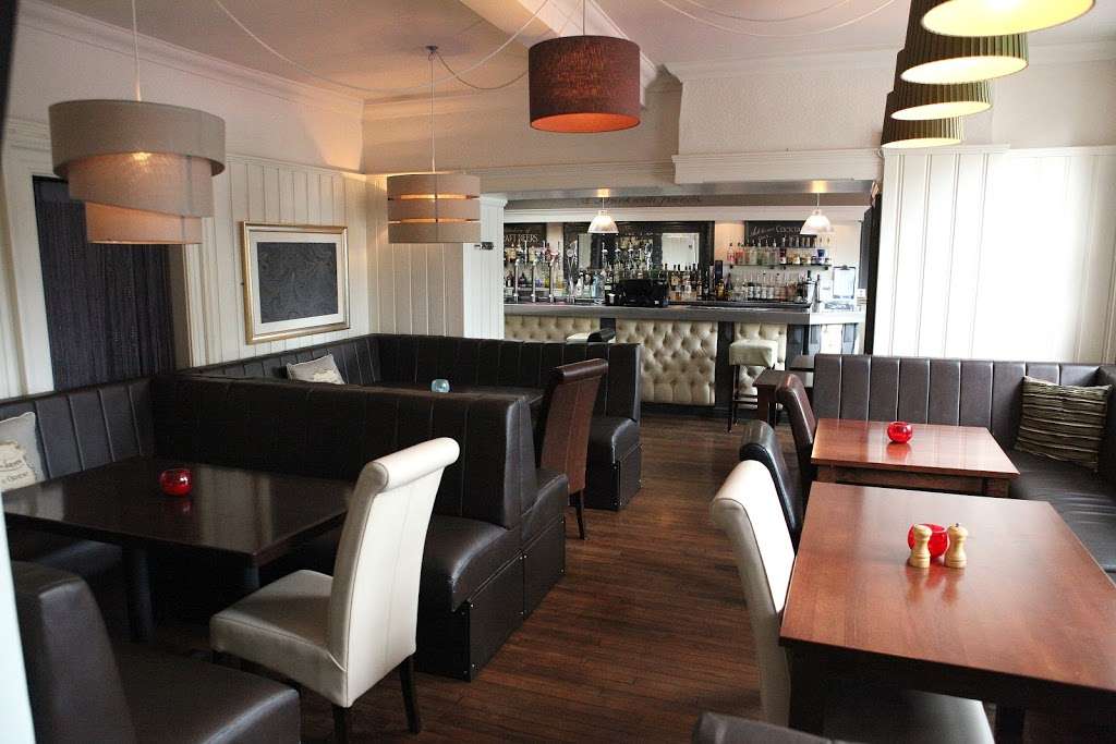 The Blue Boar | Market Pl, Abridge, Romford RM4, UK, UK | Phone: 01992 812110