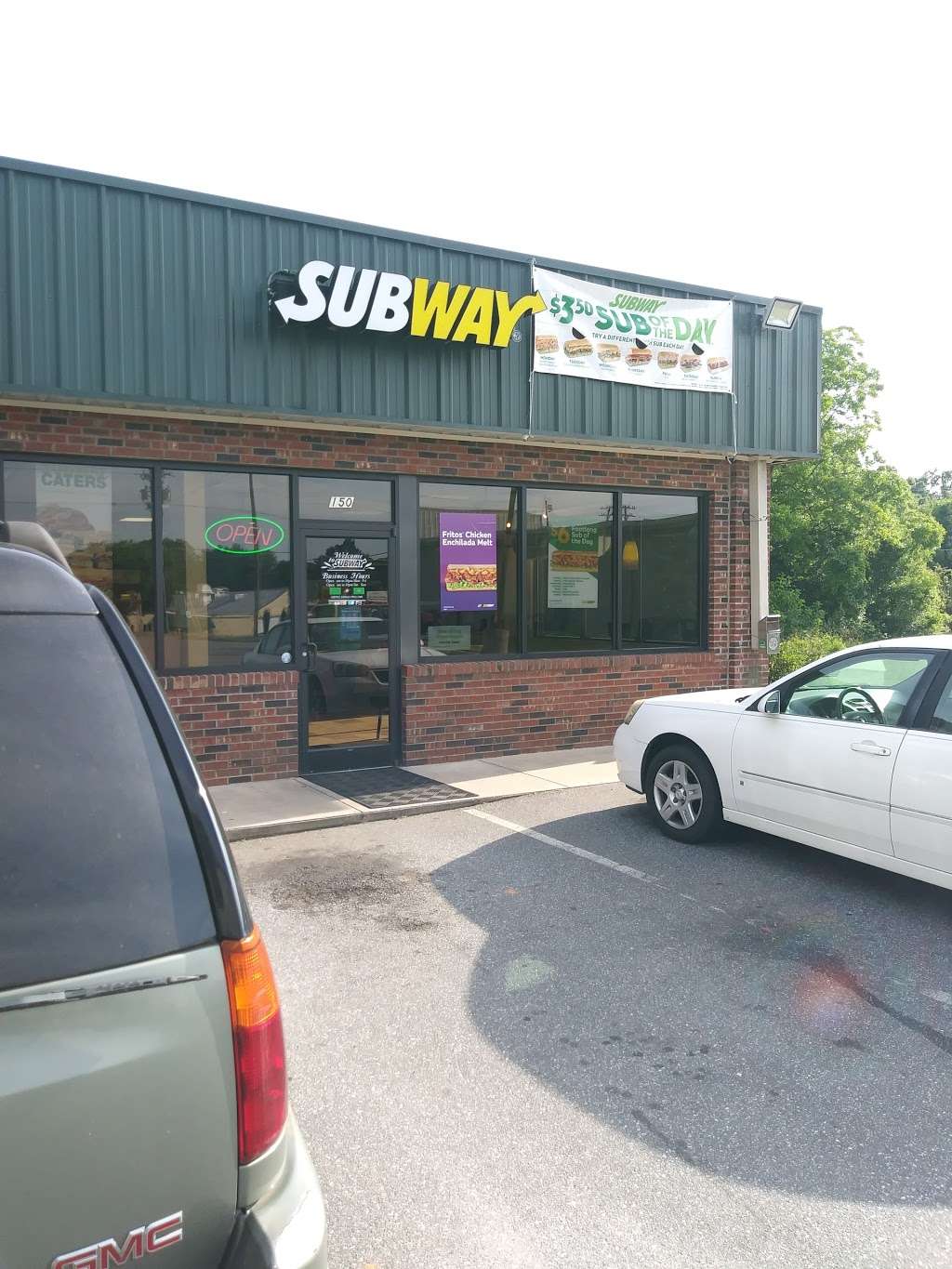 Subway | 150 S Main St, Troutman, NC 28166, USA | Phone: (704) 528-8250