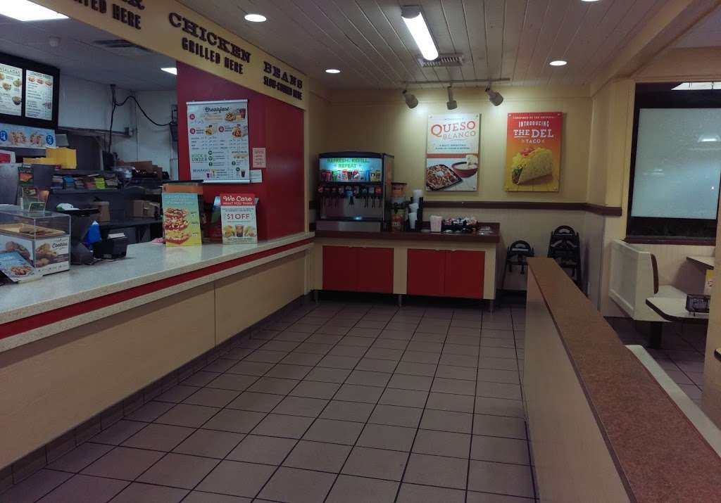 Del Taco | 14301 Clark Ave, Bellflower, CA 90706, USA | Phone: (562) 920-3464