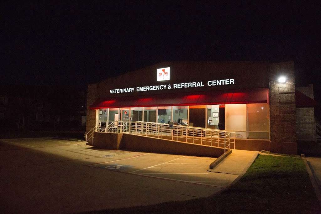 Animal Emergency Clinic NE | 10205 Birchridge Dr, Humble, TX 77338 | Phone: (281) 446-4900