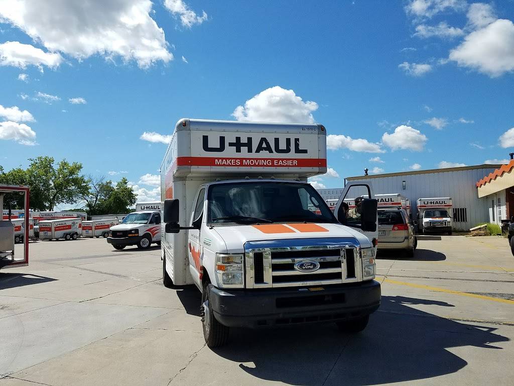 U-Haul Moving & Storage at Good Hope Rd | 5701 Good Hope Rd, Milwaukee, WI 53223 | Phone: (414) 353-5850