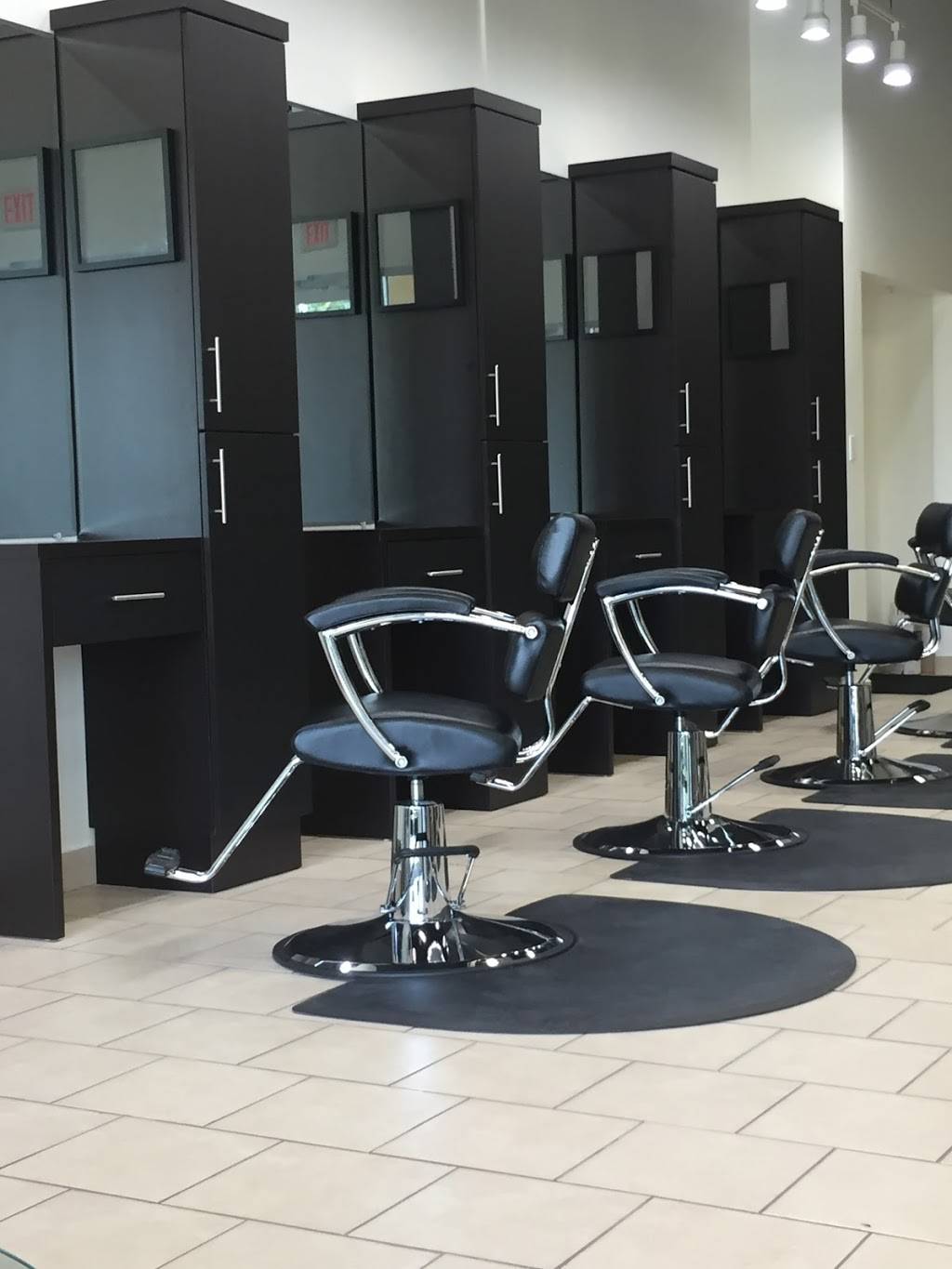 Blueberrys Salon 2 | 24655 SW 112th Ave #3, Princeton, FL 33032, USA | Phone: (786) 610-0290