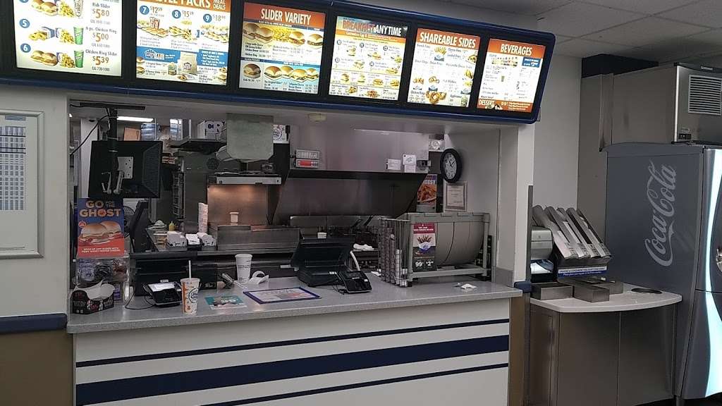 White Castle | 153 E Morthland Dr, Valparaiso, IN 46383 | Phone: (219) 477-5535