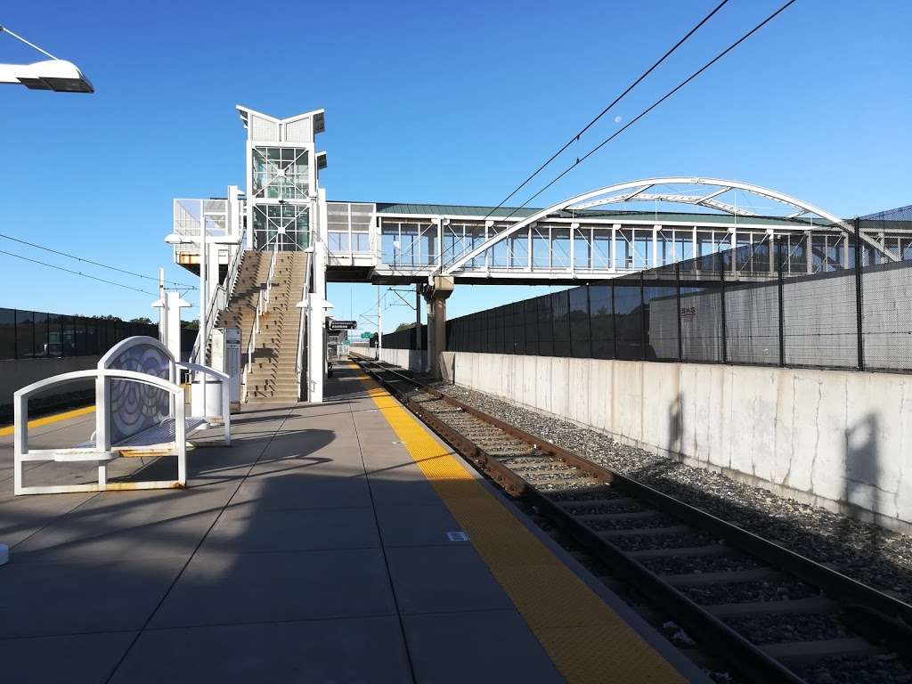 RTD - Dayton Station Park-N-Ride | 4151S S Dallas St, Denver, CO 80231 | Phone: (303) 292-1505