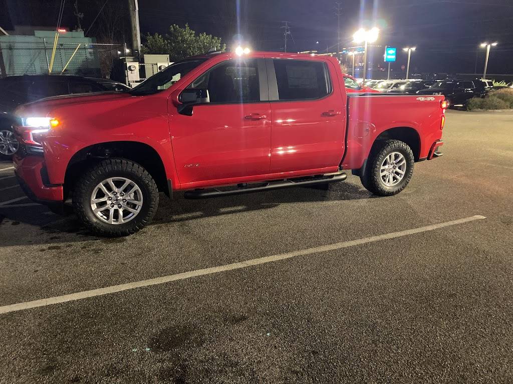 Justin Smith | Edwards 280, Silverado, Tahoe, New, Chevy, Used,  | 5499 US-280, Birmingham, AL 35242, USA | Phone: (205) 777-7502