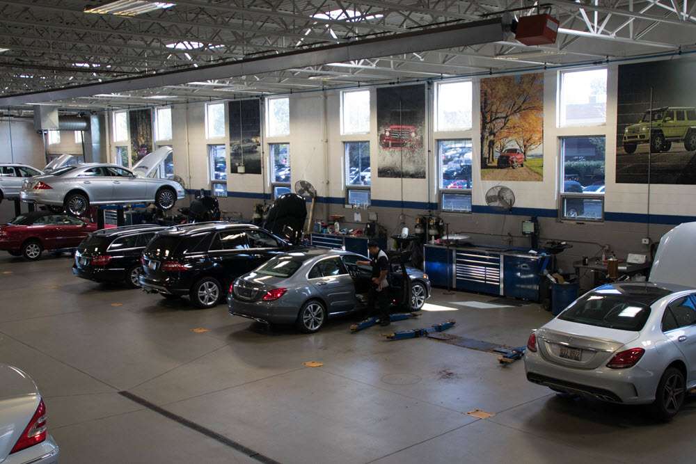 Knauz Continental Autos | 409 Skokie Hwy, Lake Bluff, IL 60044, USA | Phone: (866) 487-4269