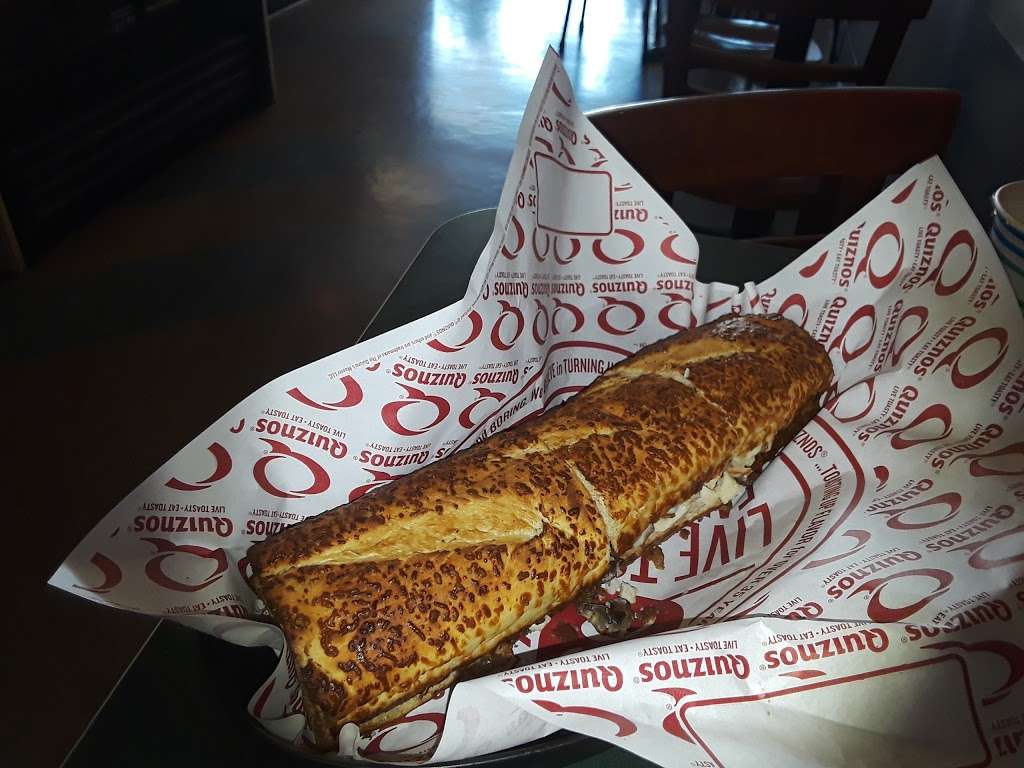 Quiznos | 1156 W Maple Ave, Mundelein, IL 60060, USA | Phone: (847) 837-0500