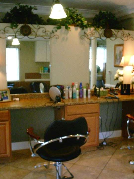 Distinctive Hair Studio LLC | 25901 Frederick Rd # A, Clarksburg, MD 20871, USA | Phone: (240) 699-0029