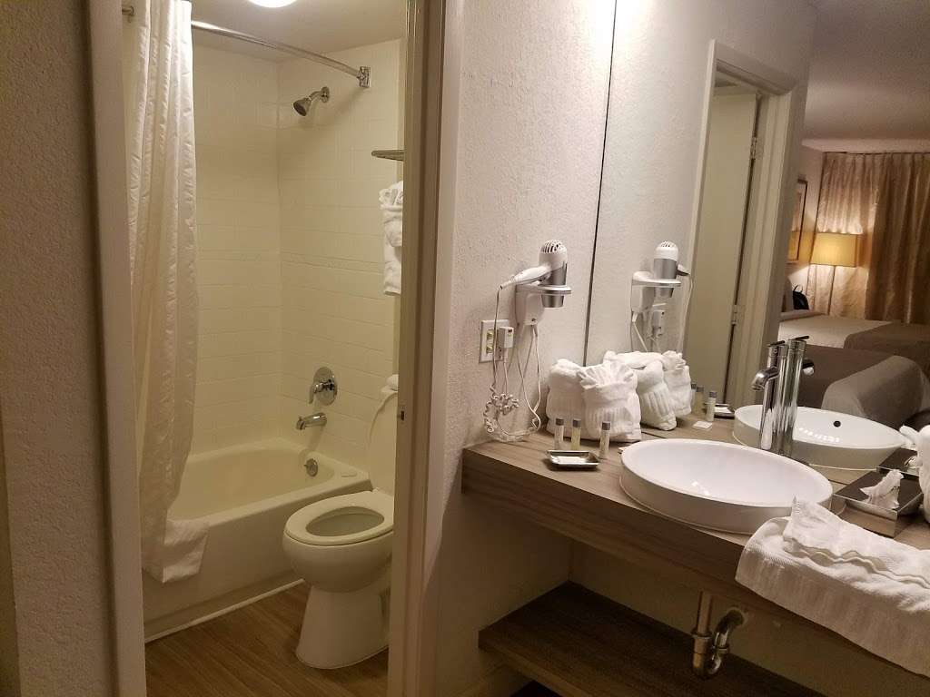 Magic Moment Resort Kids Club 50 W Irlo Bronson Memorial Hwy Kissimmee Fl