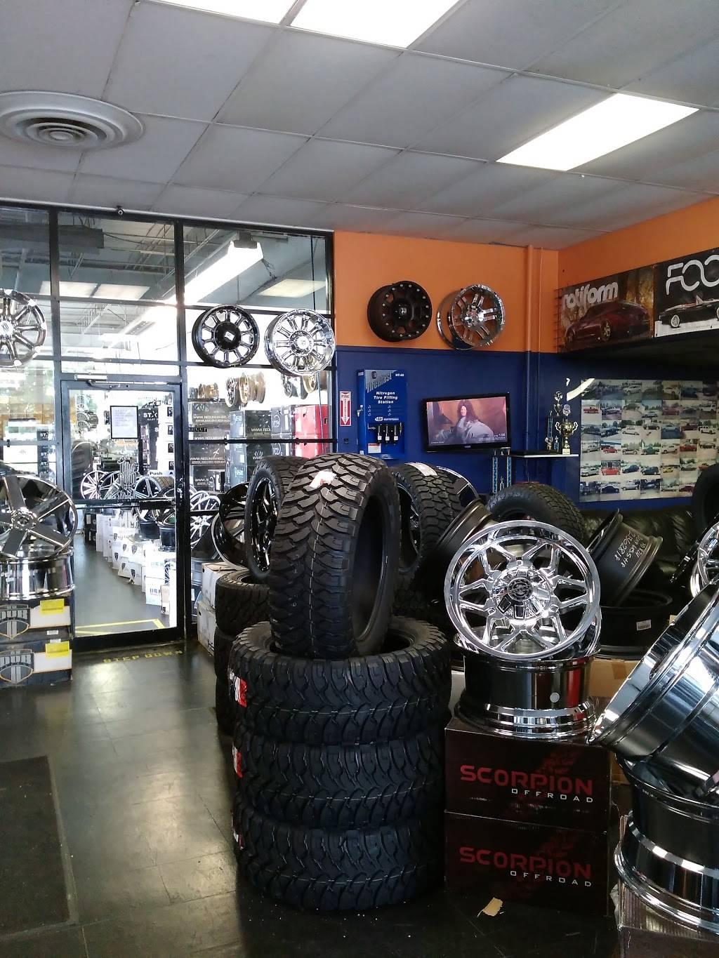 Rimtyme Custom Wheels and Tires of Nashville | 1500 Gallatin Pike S, Madison, TN 37115, USA | Phone: (615) 865-1660