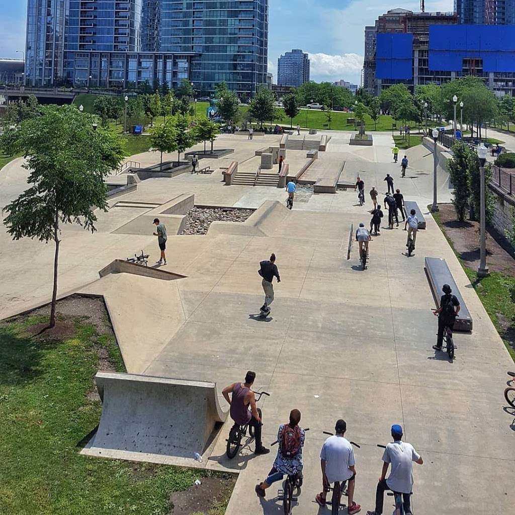 Grant Skate Park | 1135 S Michigan Ave, Chicago, IL 60605, USA | Phone: (312) 742-3918