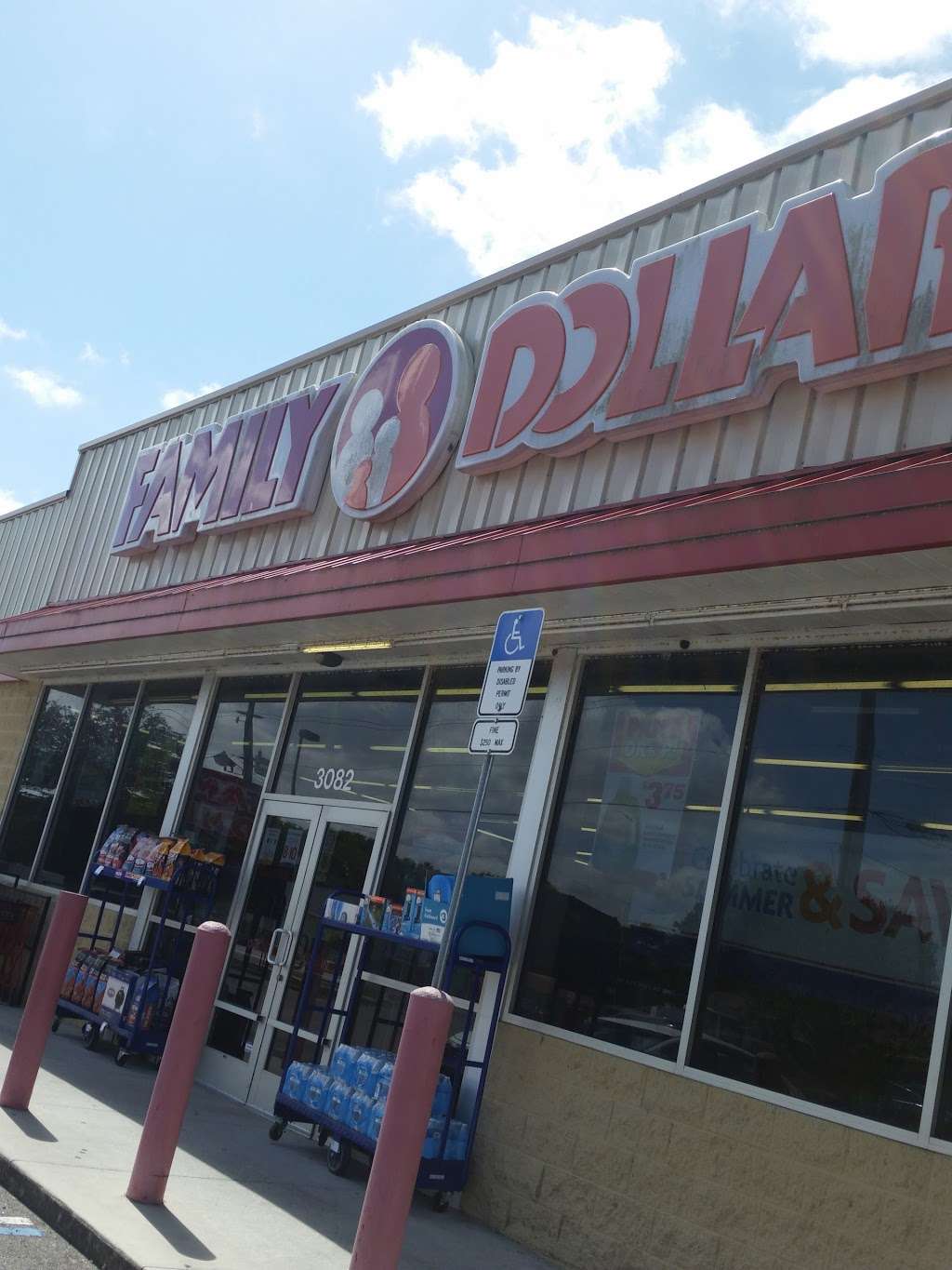 Family Dollar | 3082 Cypress Gardens Rd, Winter Haven, FL 33884, USA | Phone: (863) 324-6306