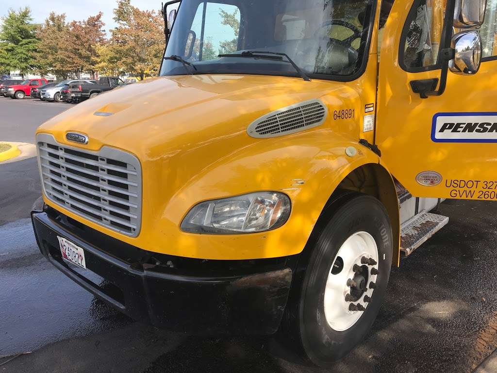 Penske Truck Rental | 7699 Wellingford Dr, Manassas, VA 20109, USA | Phone: (703) 366-3610