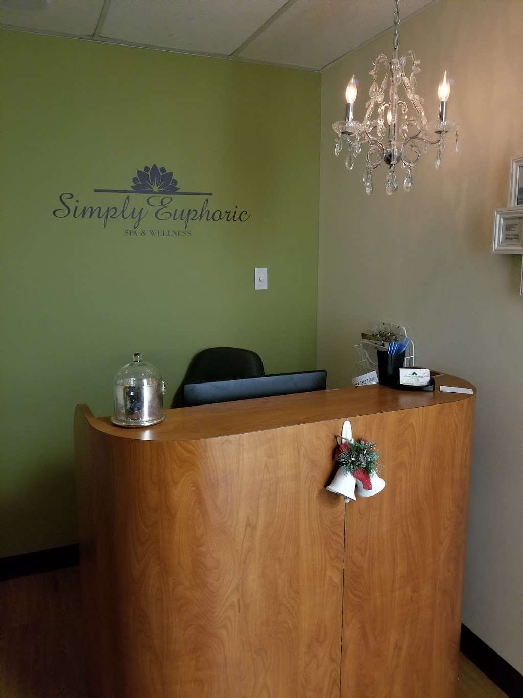 Simply Euphoric Spa & Wellness | 100 E Hanover Ave #204, Cedar Knolls, NJ 07927 | Phone: (973) 644-4998