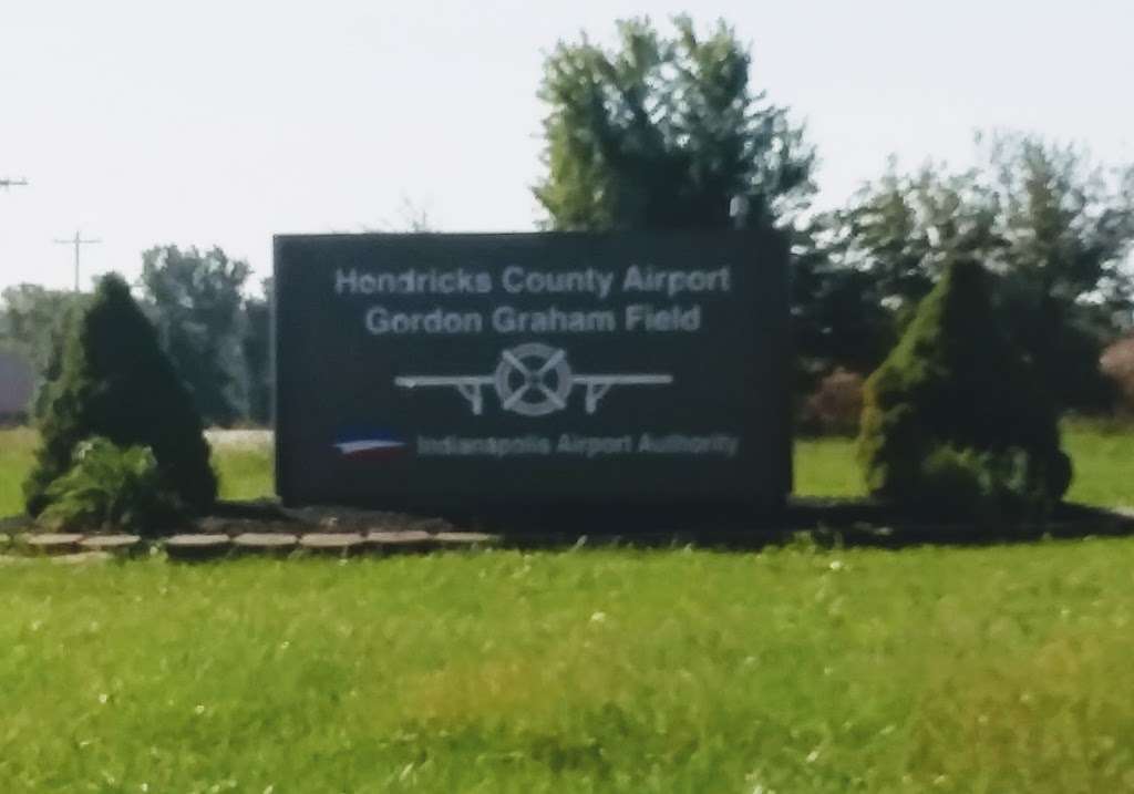 Hendricks County Aviation | 2749 Gordan Graham Road, Danville, IN 46122 | Phone: (317) 745-4422