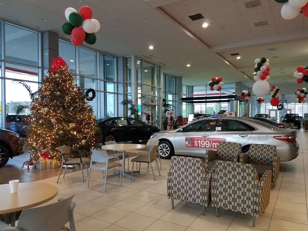 Priority Toyota Springfield 7601 Loisdale Rd Springfield VA 22150