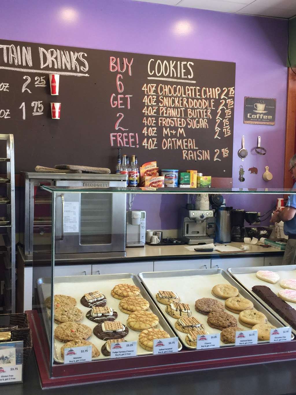 Marys Mountain Cookies | 6055 Sky Pond Dr, Loveland, CO 80538 | Phone: (970) 663-2500