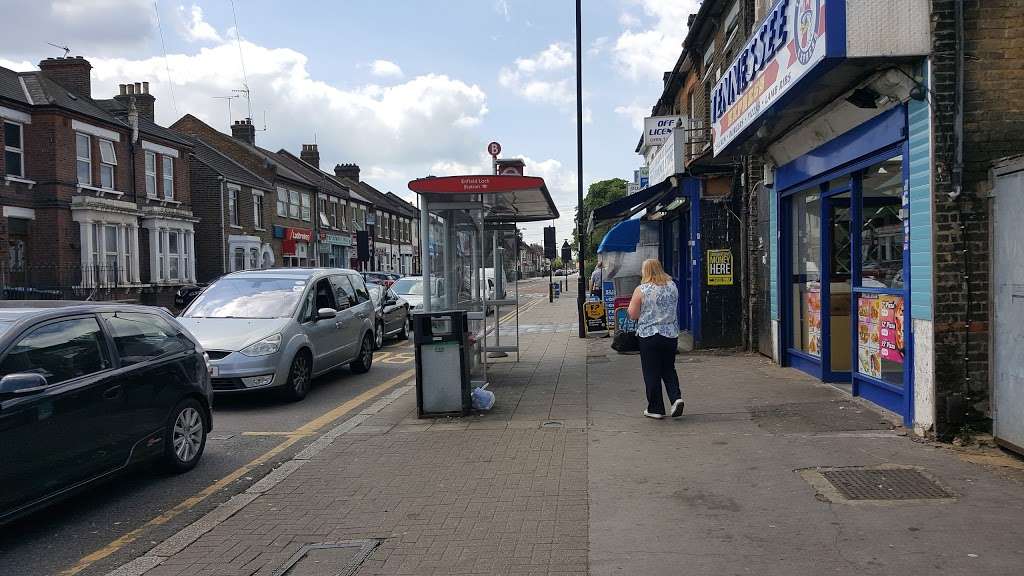 Enfield Lock Station (Stop B) | Enfield EN3 6DL, UK