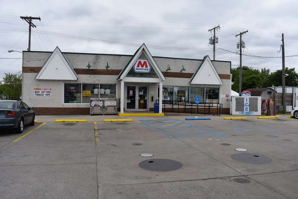 Marathon Gas | 105 W 2nd St, Reynolds, IN 47980, USA | Phone: (219) 984-5588