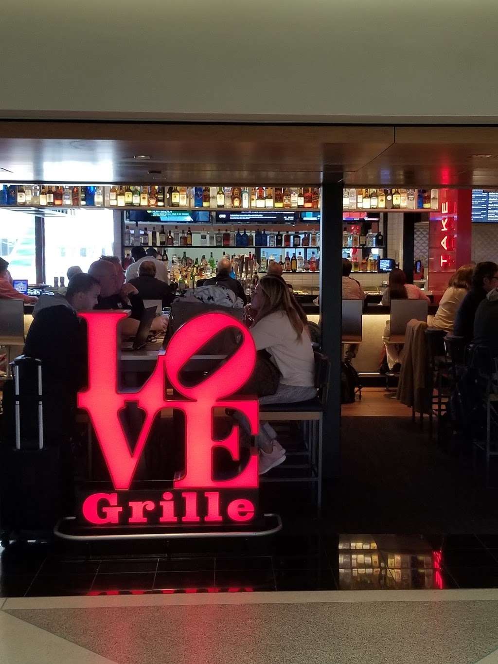 Love Grille | PHL Philadelphia International Airport, Philadelphia, PA 19153, USA