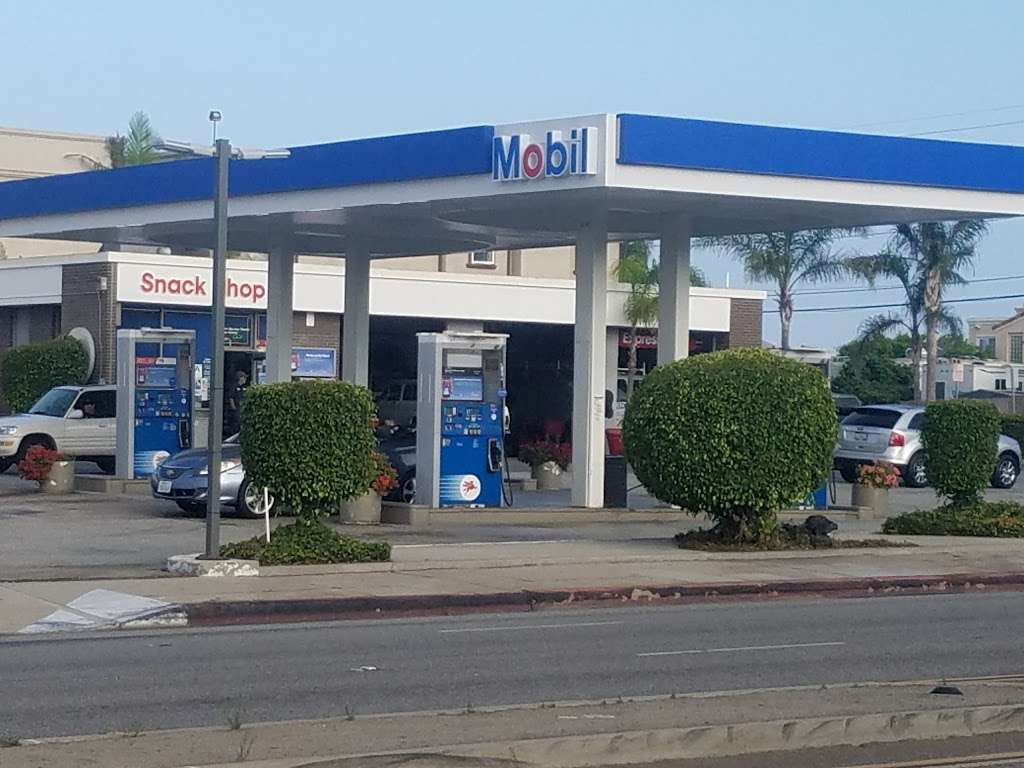 Mobil | 931 Pacific Coast Hwy, Hermosa Beach, CA 90254, USA | Phone: (310) 374-6007