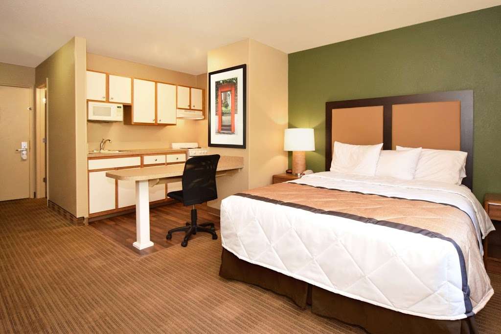 Extended Stay America - Houston - I-45 North | 13505 North Fwy, Houston, TX 77060 | Phone: (281) 872-3661