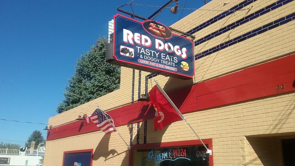 Red Dogs Sandwiches | 99 N Walworth Ave, Williams Bay, WI 53191, USA | Phone: (262) 245-1330