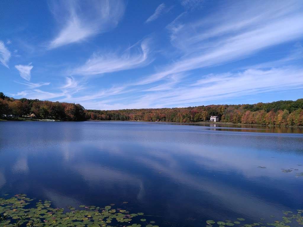 Lake Moc-A-Tek Campground | 57 Peifer Rd, Lake Ariel, PA 18436, USA | Phone: (570) 226-3433