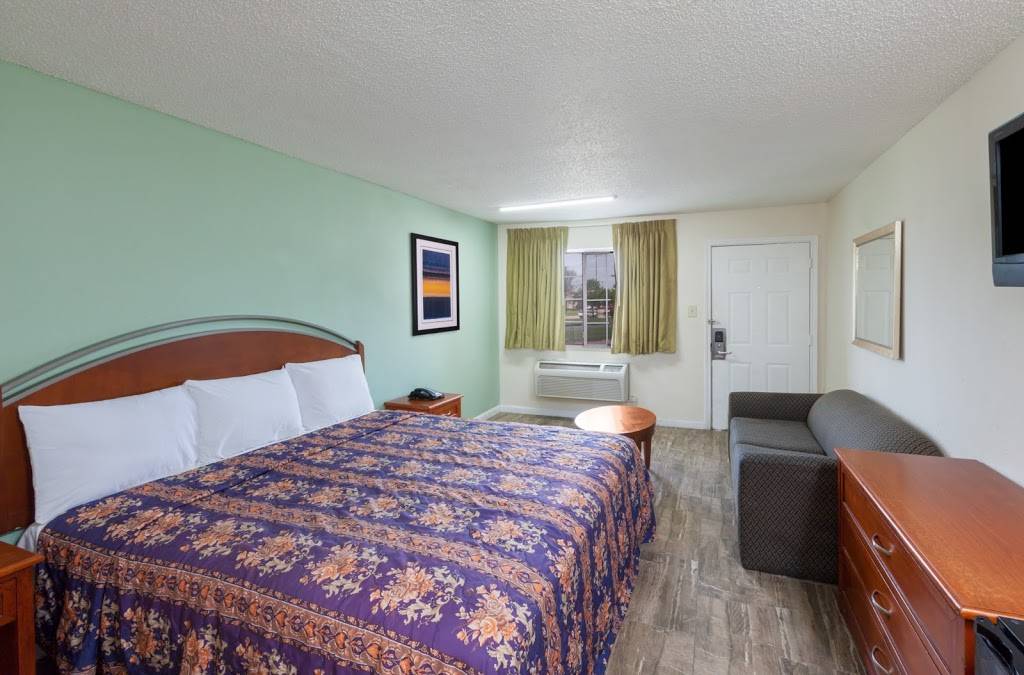 Garland Inn & Suites | 3625 Leon Rd #4038, Garland, TX 75041, USA | Phone: (972) 926-4949