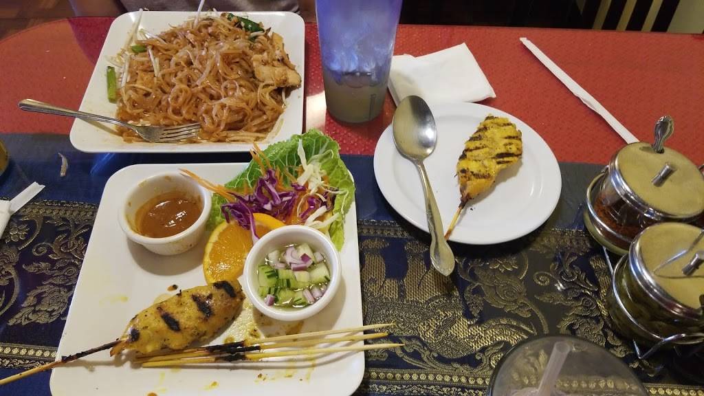 Ya Yaa Thai Cuisine | 1130 W Redondo Beach Blvd, Gardena, CA 90247, USA | Phone: (310) 532-3315