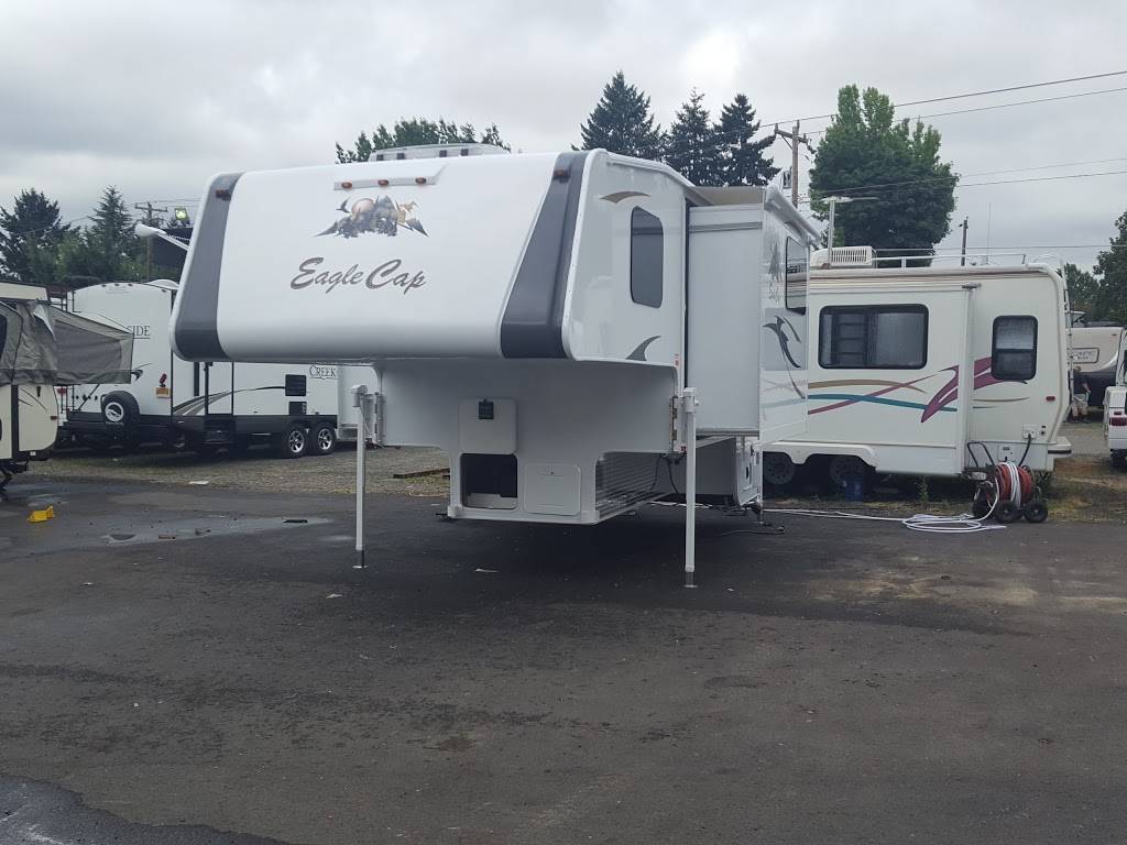 Apache Camping Center | 11021 SE 82nd Ave, Happy Valley, OR 97086, USA | Phone: (503) 659-5166